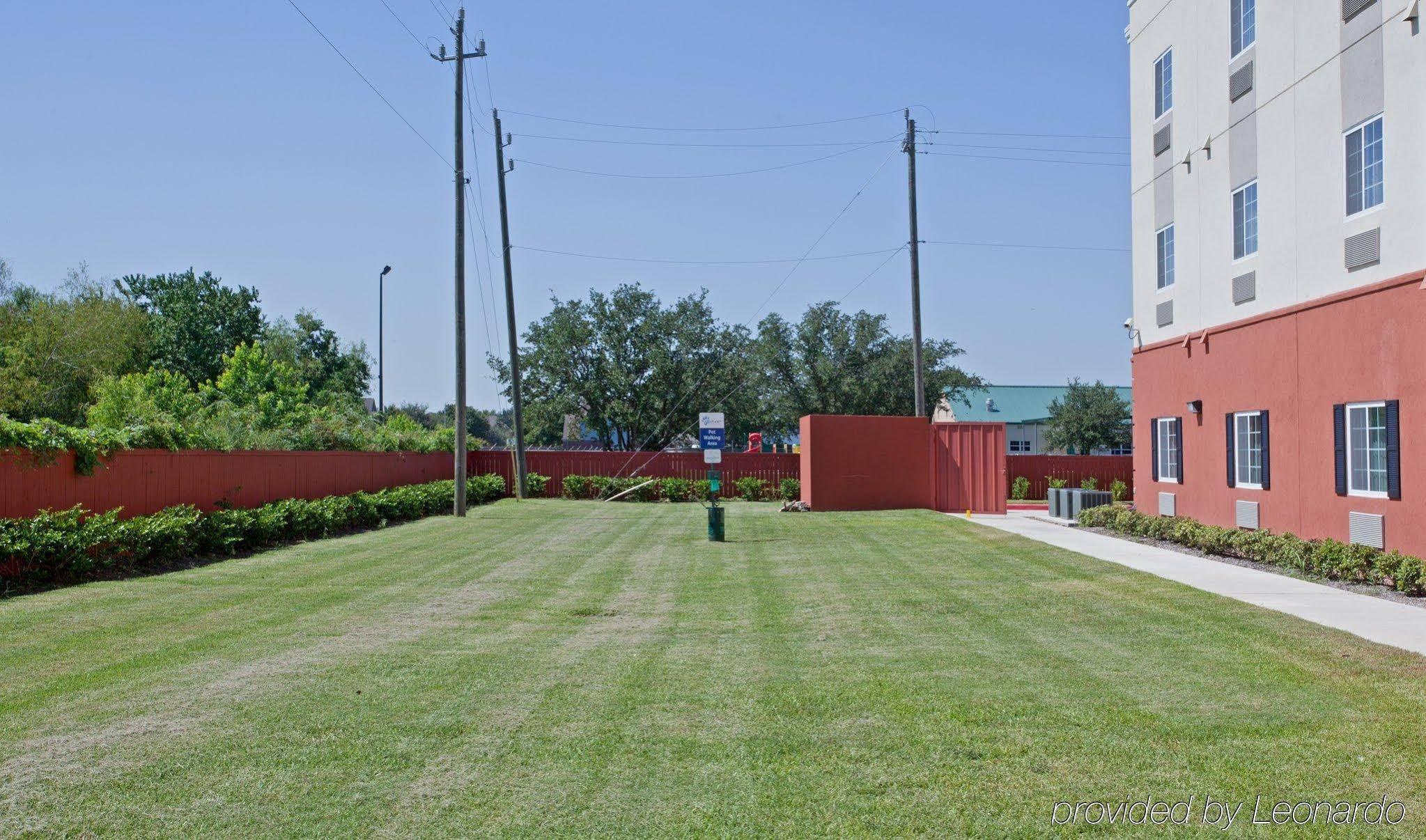 Candlewood Suites Deer Park By Ihg Kültér fotó